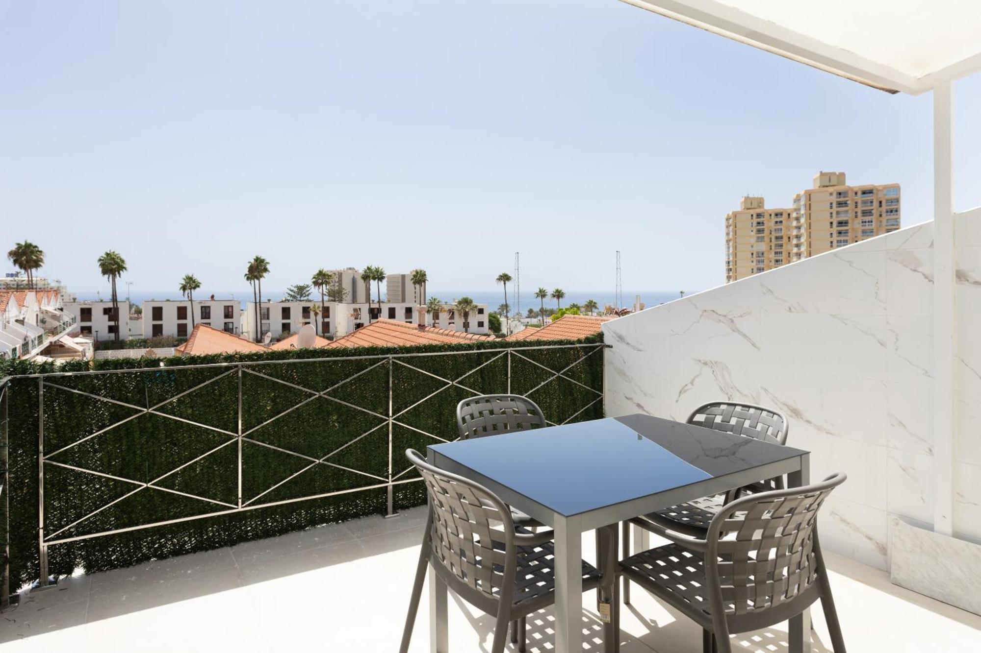 Classbnb - Two Apartments 250M From Las Americas Beach Playa de las Américas Buitenkant foto